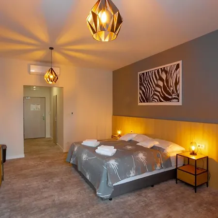 & Restaurant Barca 3* Košice