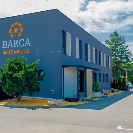 & Restaurant Barca 3* Kosice