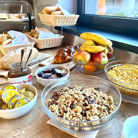 & Restaurant Barca Hotell Košice