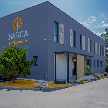& Restaurant Barca 3* Кошице