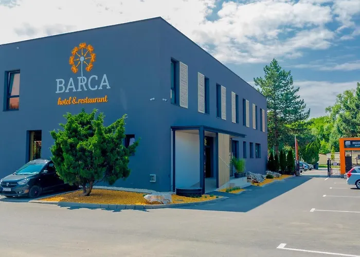 & Restaurant Barca 3* Košice