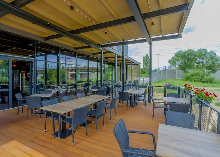 & Restaurant Barca 3* Košice