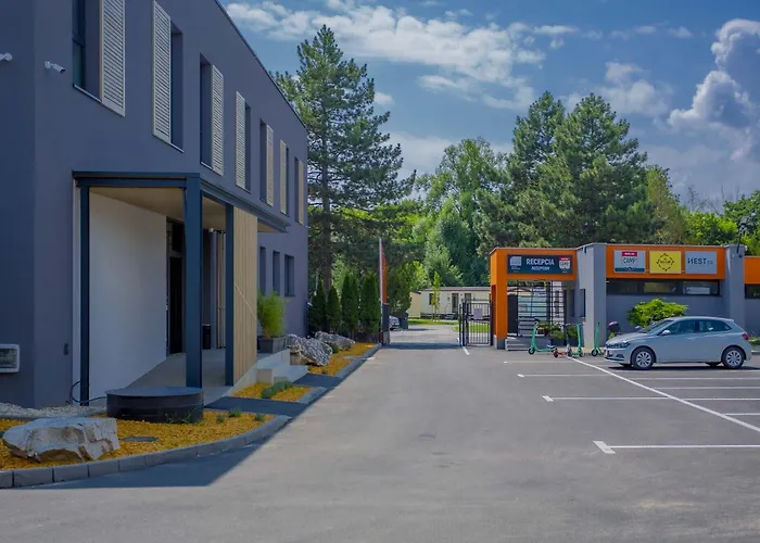 & Restaurant Barca Hotel